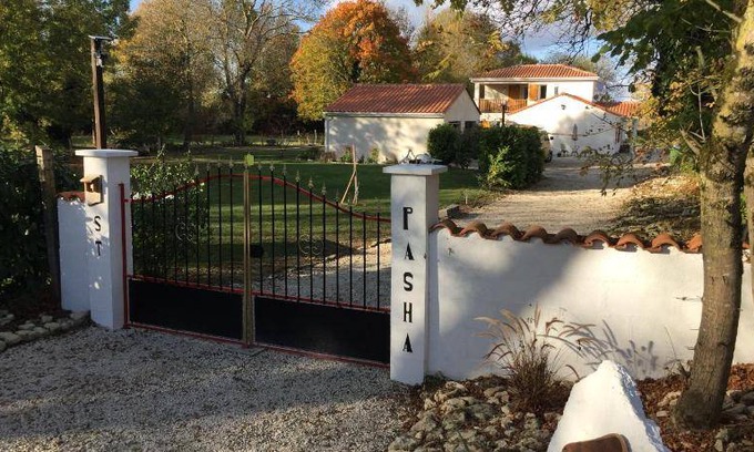 Paille Bed & Breakfast | 26 m² Bed and breakfast ∙ 2 bedrooms ∙ 4 guests