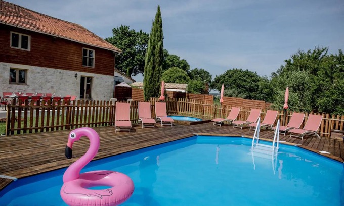 Coulx House | 300 m² House ∙ 6 bedrooms ∙ 14 guests