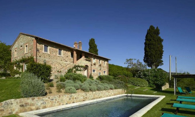 La Foce Villa | 300 m² Villa ∙ 7 bedrooms ∙ 14 guests