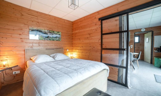 Saint-Sylvestre Ski Chalet | 32 m² Chalet ∙ 1 bedroom ∙ 4 guests