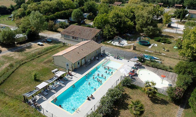 Saint-Aulaye-Puymangou House | 32 m² Mobile home ∙ 2 bedrooms ∙ 6 guests