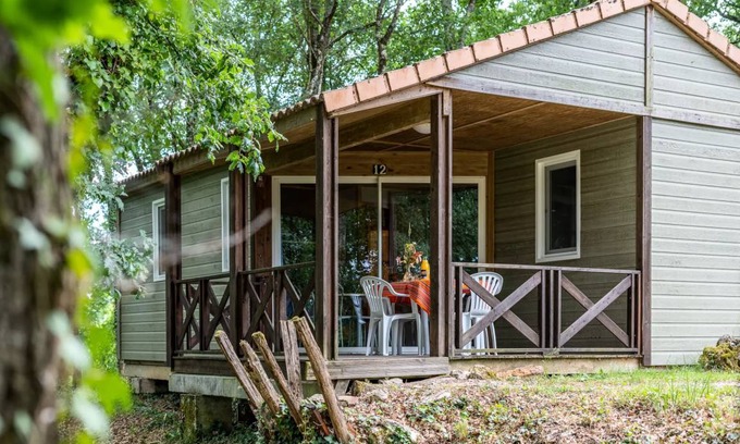 Razac-d'Eymet Ski Chalet | 33 m² Chalet ∙ 2 bedrooms ∙ 4 guests
