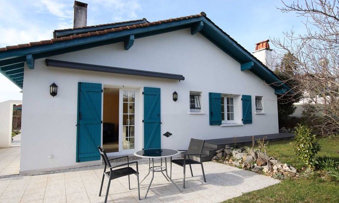 Arcangues House | 34 m² Gîte ∙ 1 bedroom ∙ 3 guests