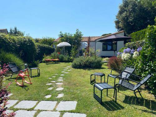 Mornac-sur-Seudre Bed & Breakfast | 36 m² Bed and breakfast ∙ 2 guests
