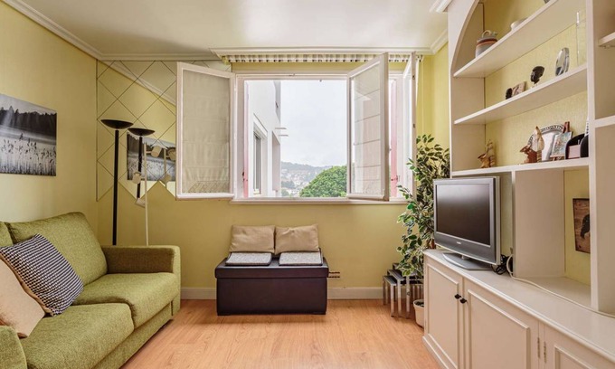 Hendaye Apartment | 38 m² Studio flat ∙ 1 bedroom ∙ 2 guests