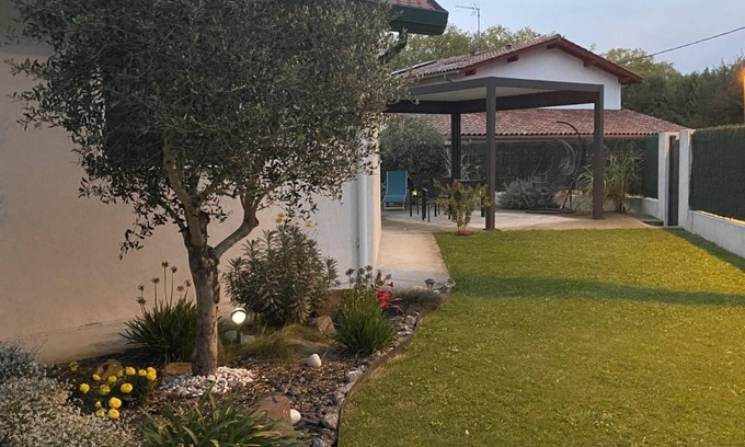Hasparren House | 39 m² Gîte ∙ 1 bedroom ∙ 2 guests