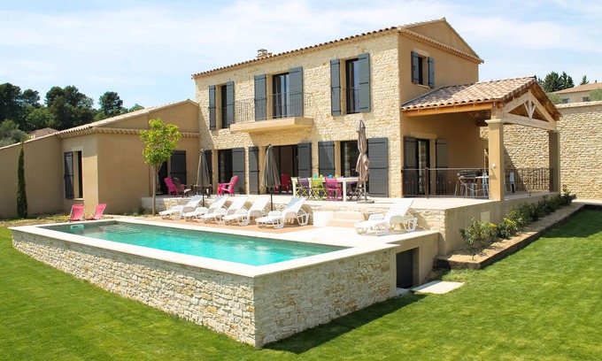 Vaison-la-Romaine House | 4-star house - Mont Ventoux view - heated swimming pool - boules pitch