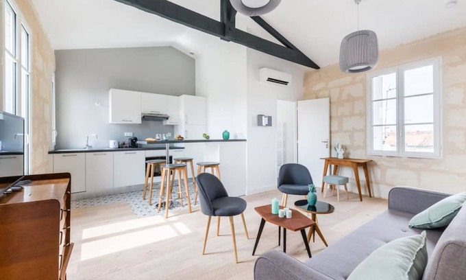 Chartrons Apartment | 40 m² Apartment ∙ 1 bedroom ∙ 4 guests
