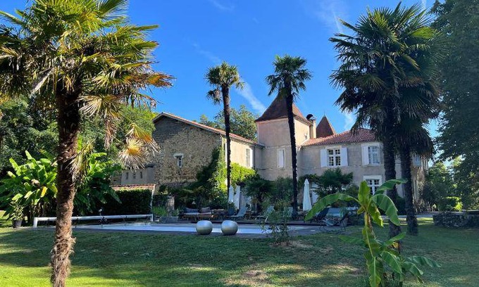 Pouillon Bed & Breakfast | 40 m² Bed and breakfast ∙ 9 guests