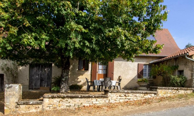 Saint-Pantaly-d'Ans Cottage | 40 m² Cabin ∙ 1 bedroom ∙ 2 guests