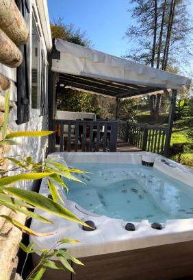 Carcares-Sainte-Croix Bed & Breakfast | 40 m² Bed and breakfast ∙ 3 bedrooms ∙ 8 guests