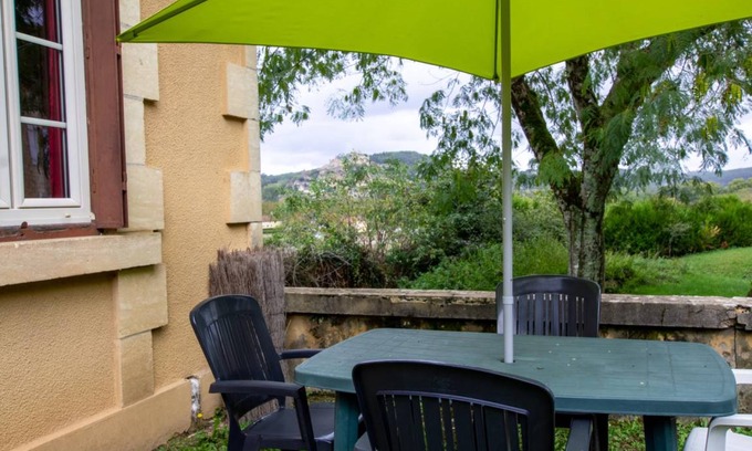 Castelnaud-la-Chapelle House | 42 m² Gîte ∙ 2 bedrooms ∙ 4 guests