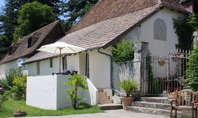 Salies-de-Bearn House | 42 m² House ∙ 1 bedroom ∙ 2 guests