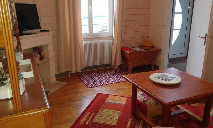 Ruelle-sur-Touvre Apartment | 45 m² Apartment ∙ 1 bedroom ∙ 4 guests