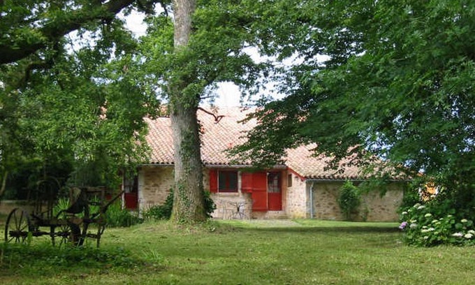 Saugnac-et-Cambran House | 48 m² Gîte ∙ 1 bedroom ∙ 2 guests