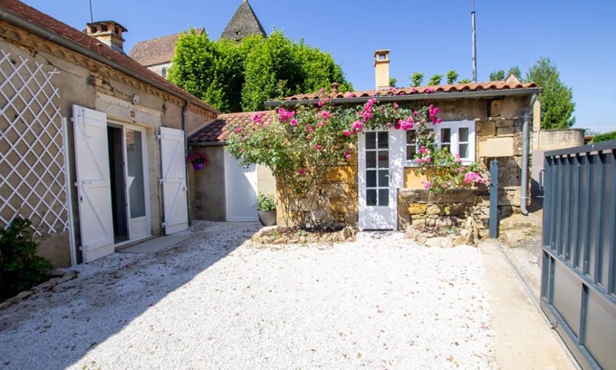 Calviac-en-Perigord House | 50 m² Gîte ∙ 2 bedrooms ∙ 4 guests