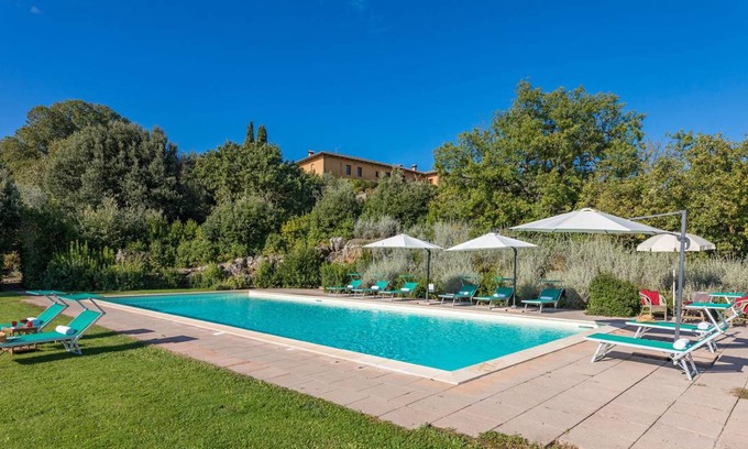 Lucciana Villa | 500 m² Villa ∙ 5 bedrooms ∙ 12 guests
