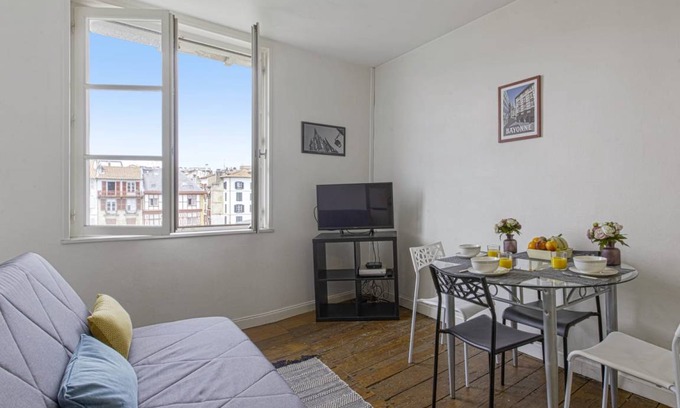 Bayonne Apartment | 53 m² Apartment ∙ 2 bedrooms ∙ 4 guests