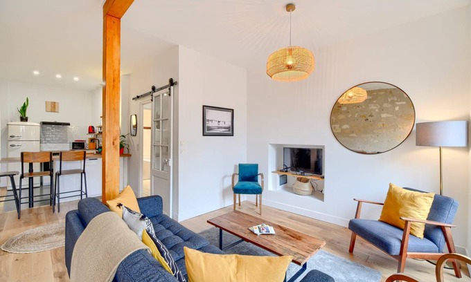 Hotel de Ville - Quinconces Apartment | 53 m² Apartment ∙ 1 bedroom ∙ 2 guests
