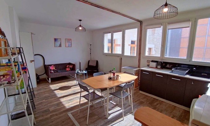 Agen Apartment | 55 m² Apartment ∙ 2 bedrooms ∙ 4 guests