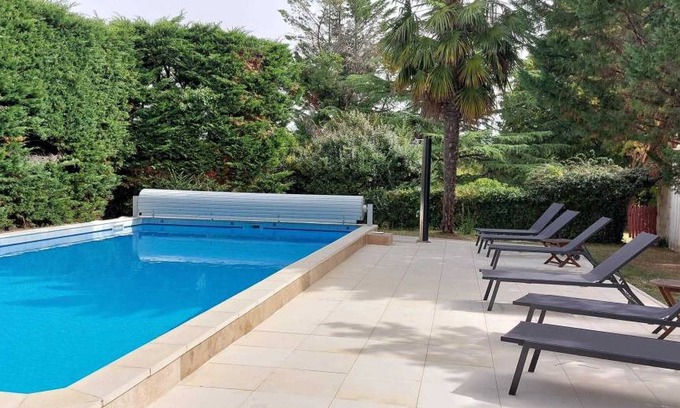 Ginestet House | 55 m² Gîte ∙ 1 bedroom ∙ 2 guests