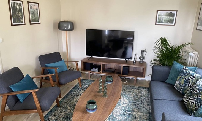 La Roche-Posay Apartment | 56 m² Apartment ∙ 2 bedrooms ∙ 4 guests