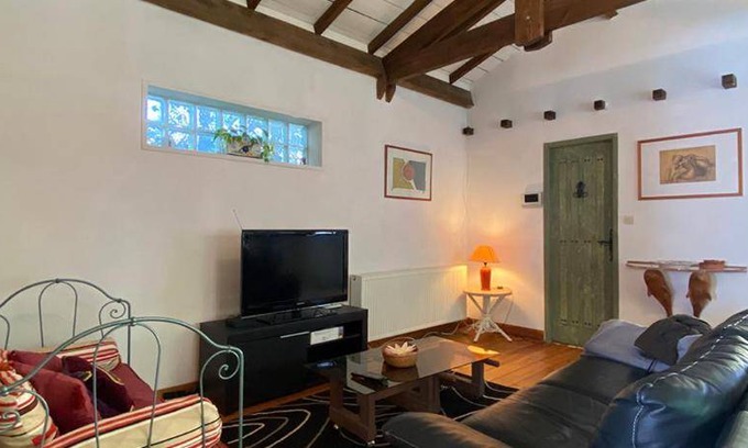 Pessac House | 57 m² House ∙ 2 bedrooms ∙ 6 guests