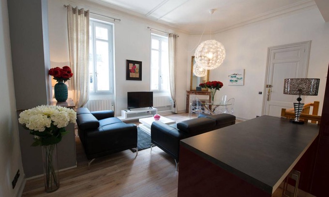 Saint-Michel Apartment | 58 m² Apartment ∙ 4 guests