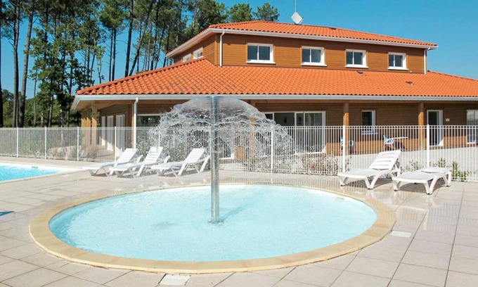 Parentis-en-Born Apartment | 58 m² Apartment ∙ 3 bedrooms ∙ 8 guests
