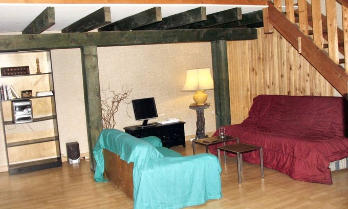 Beaumont-du-Perigord Apartment | 60 m² Studio flat ∙ 1 bedroom ∙ 4 guests