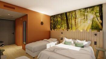 Chasseneuil-du-Poitou Hotel | 60 m² Hotel ∙ 9 guests