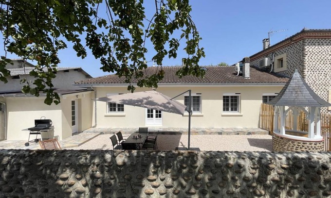 Lasclaveries House | 60 m² Gîte ∙ 2 bedrooms ∙ 4 guests