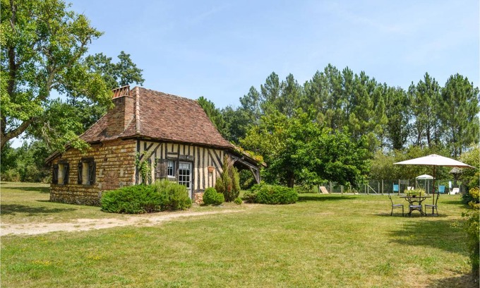 Saint-Jean-d'Eyraud House | 60 m² House ∙ 2 bedrooms ∙ 4 guests