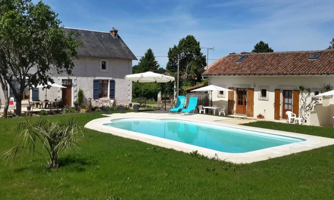 Asnois House | 60 m² House ∙ 2 bedrooms ∙ 4 guests