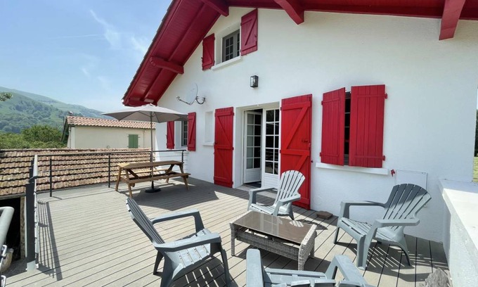 Mendive House | 62 m² Gîte ∙ 2 bedrooms ∙ 4 guests