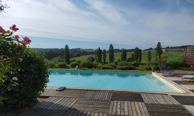 Tocane-Saint-Apre Cottage | 63 m² Cabin ∙ 2 bedrooms ∙ 4 guests