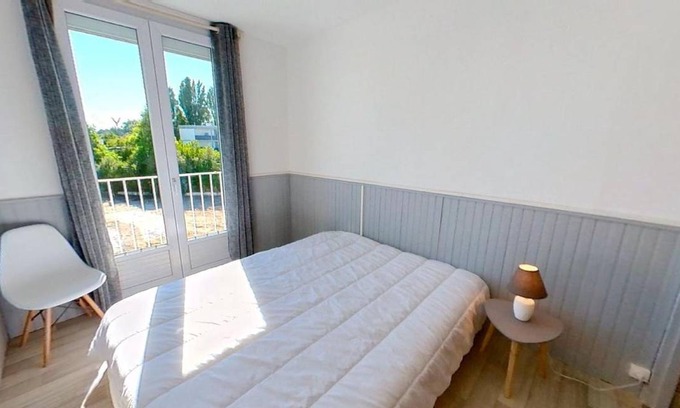 Villenave-d'Ornon Resort | 64 m² Private room ∙ 1 bedroom ∙ 1 guest