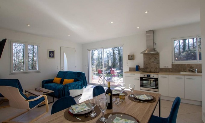 Saint-Martial-de-Nabirat House | 65 m² Gîte ∙ 2 bedrooms ∙ 4 guests