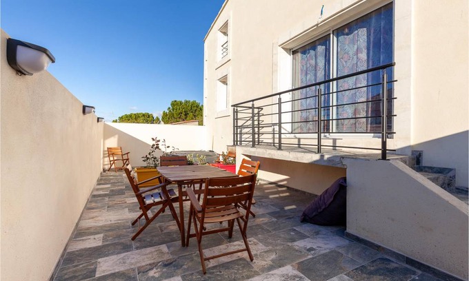 Eyragues Apartment | 65 m² Apartment ∙ 1 bedroom ∙ 4 guests