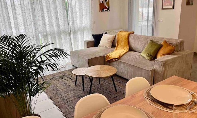 Floirac Apartment | 65 m² Apartment ∙ 2 bedrooms ∙ 6 guests