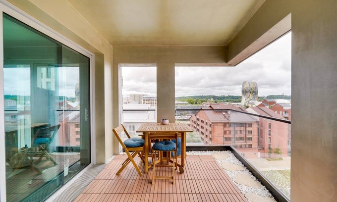 Bassins a Flot Apartment | 65 m² Apartment ∙ 2 bedrooms ∙ 4 guests