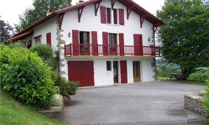 Saint-Palais House | 65 m² Gîte ∙ 2 bedrooms ∙ 4 guests