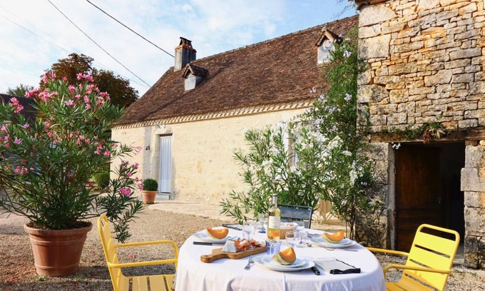 Tourtoirac House | 65 m² Gîte ∙ 2 bedrooms ∙ 4 guests