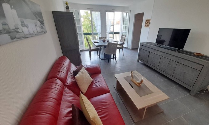 La Roche-Posay Apartment | 67 m² Apartment ∙ 2 bedrooms ∙ 4 guests