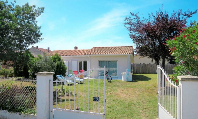 Saint-Vivien-de-Medoc Other | 70 m² Accommodation ∙ 2 bedrooms ∙ 6 guests