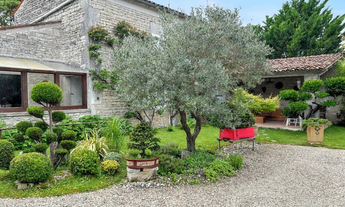 Sigogne House | 70 m² House ∙ 1 bedroom ∙ 3 guests