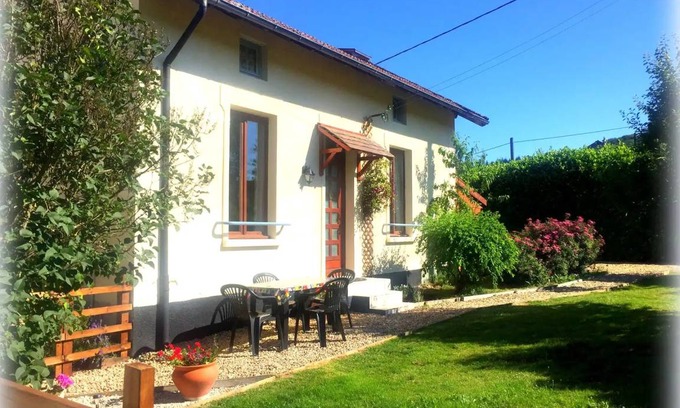 Saint-Moreil House | 70 m² House ∙ 2 bedrooms ∙ 4 guests