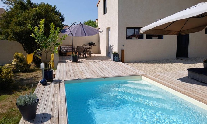 Baignes-Sainte-Radegonde Cottage | 72 m² Cabin ∙ 2 bedrooms ∙ 4 guests