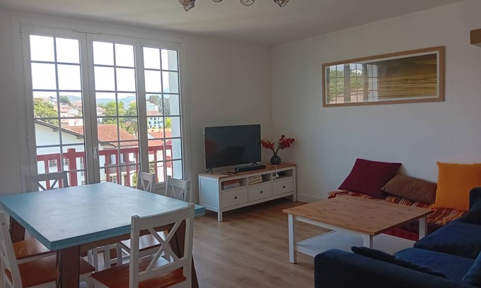 Hendaye Apartment | 75 m² Apartment ∙ 3 bedrooms ∙ 6 guests
