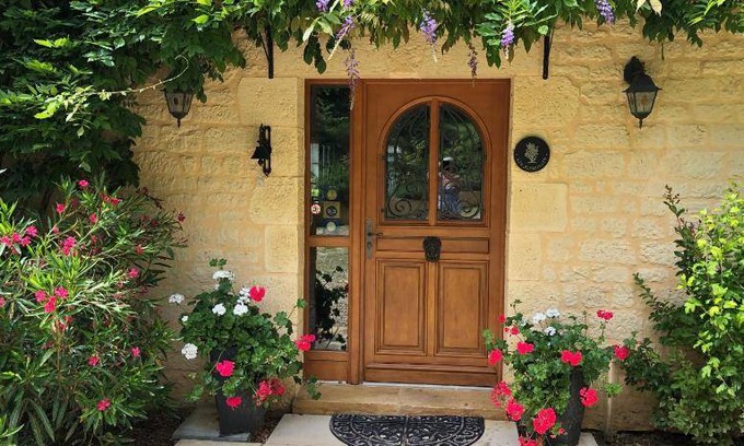 Domme Bed & Breakfast | 75 m² Bed and breakfast ∙ 2 bedrooms ∙ 6 guests